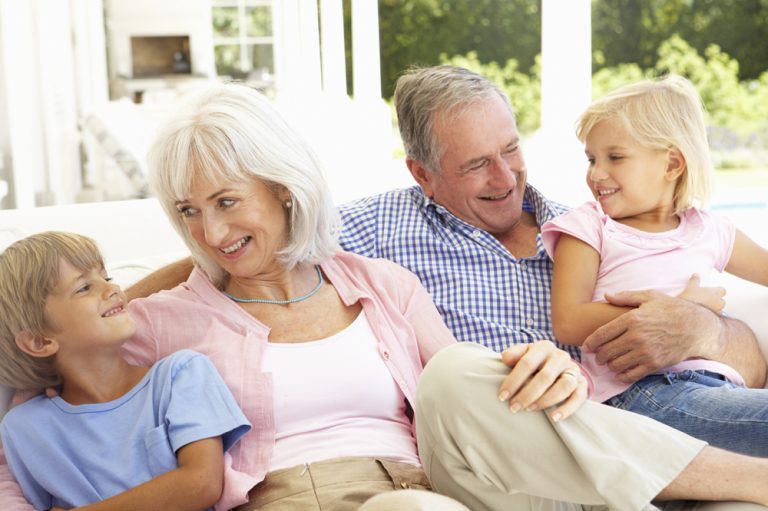 Blog_Senior-Home-Versus-Retirement-Residence