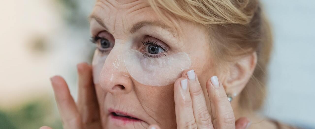 how to hydrate aging skin