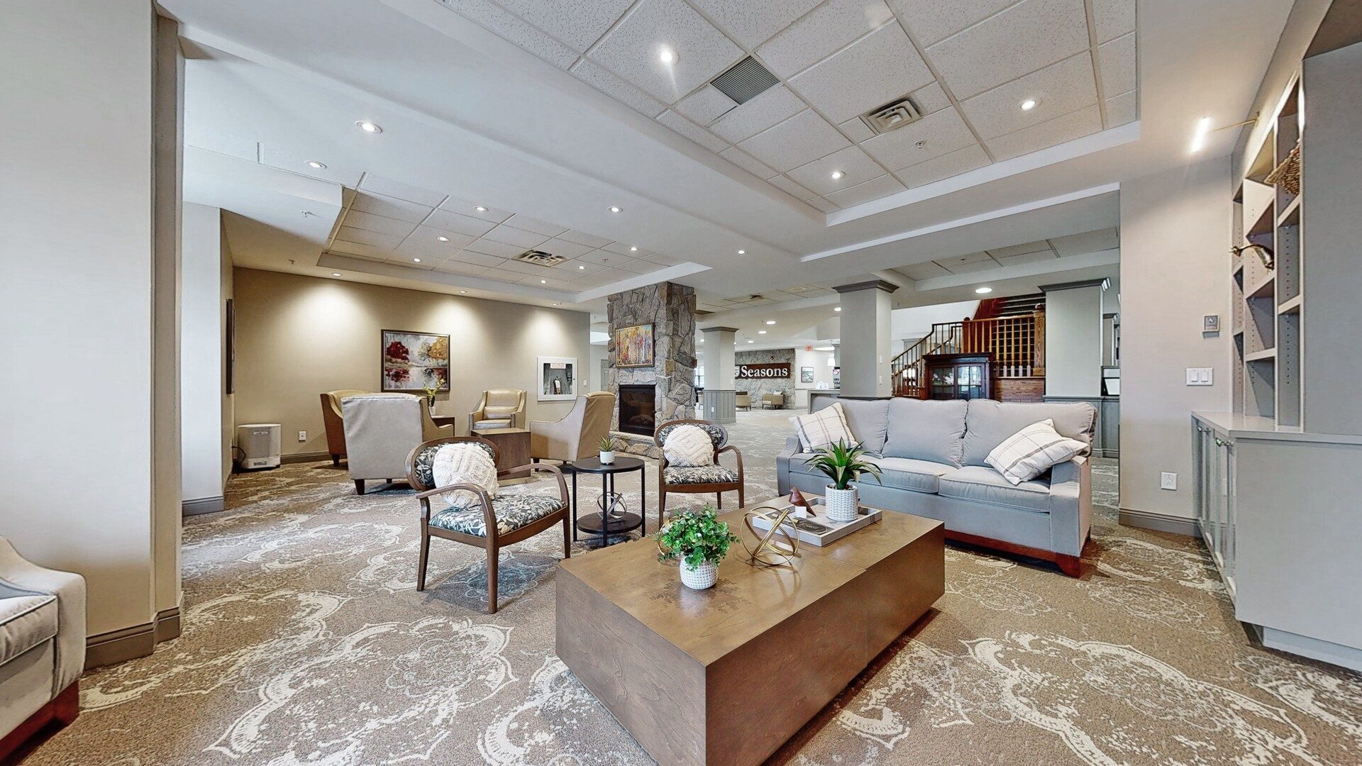 Seasons Owen Sound lounge area