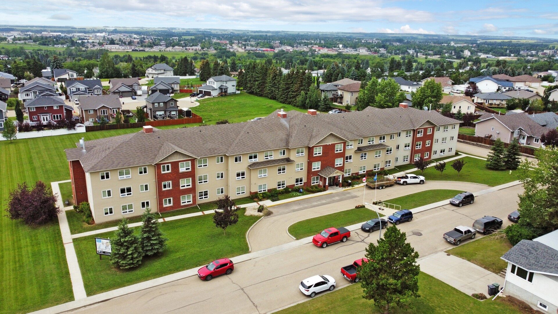 Seasons Ponoka building