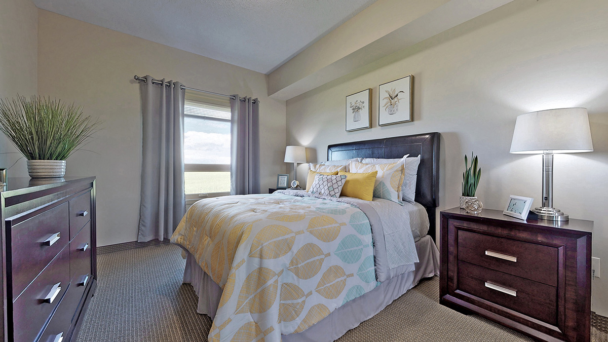 seasons olds encore bedroom suite example