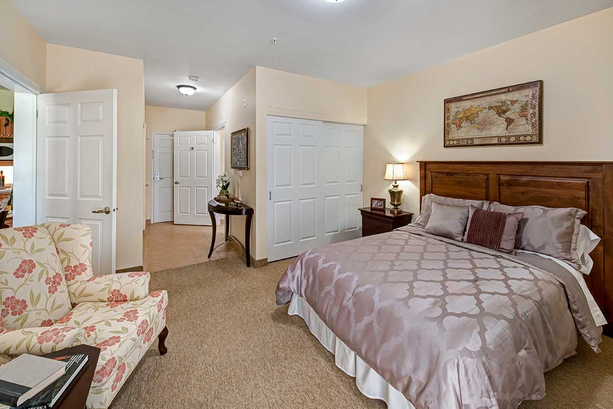 Seasons Owen Sound Bedroom Example