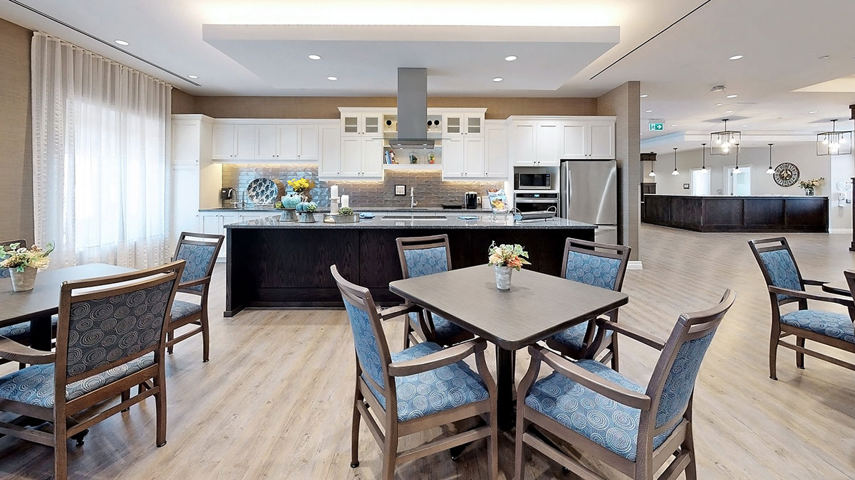 Seasons St. Thomas Entertainment Space With Kitchen