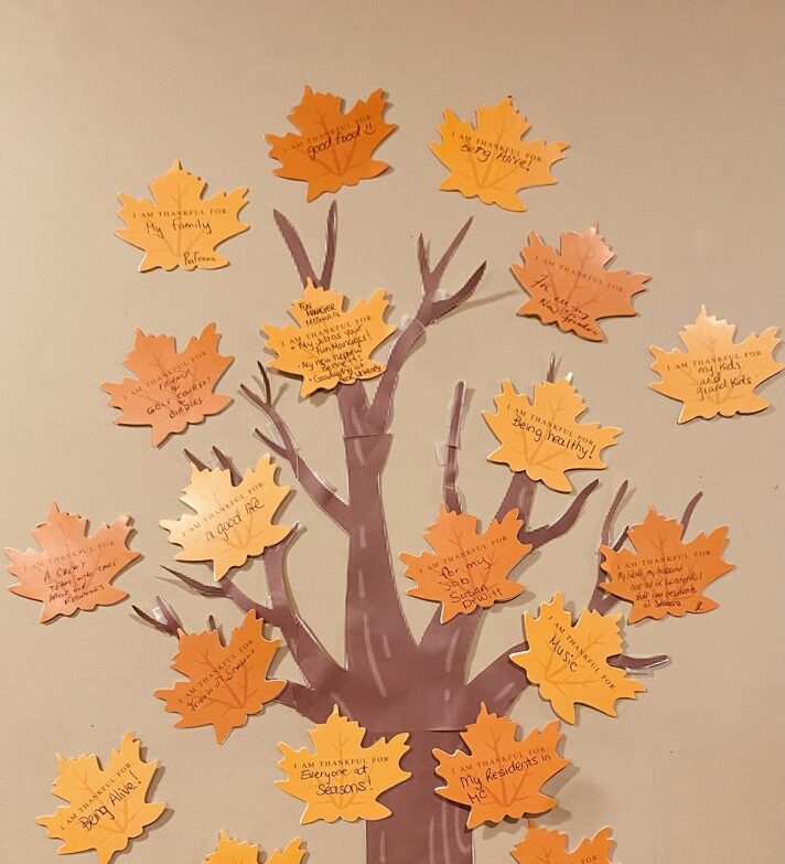 Seasons Residents write messages of thanking staff