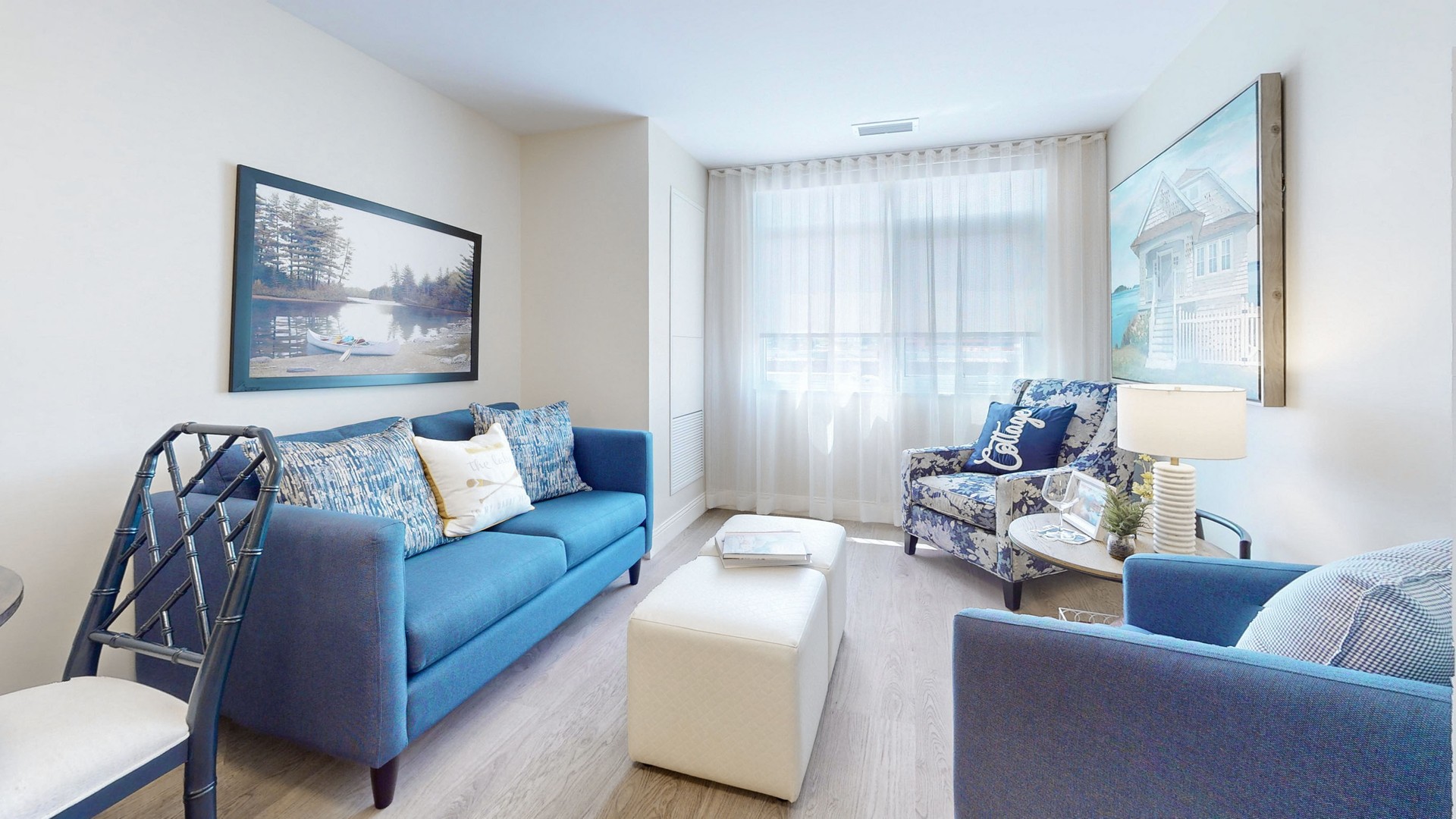 Seasons London Retirement Suite Living Room