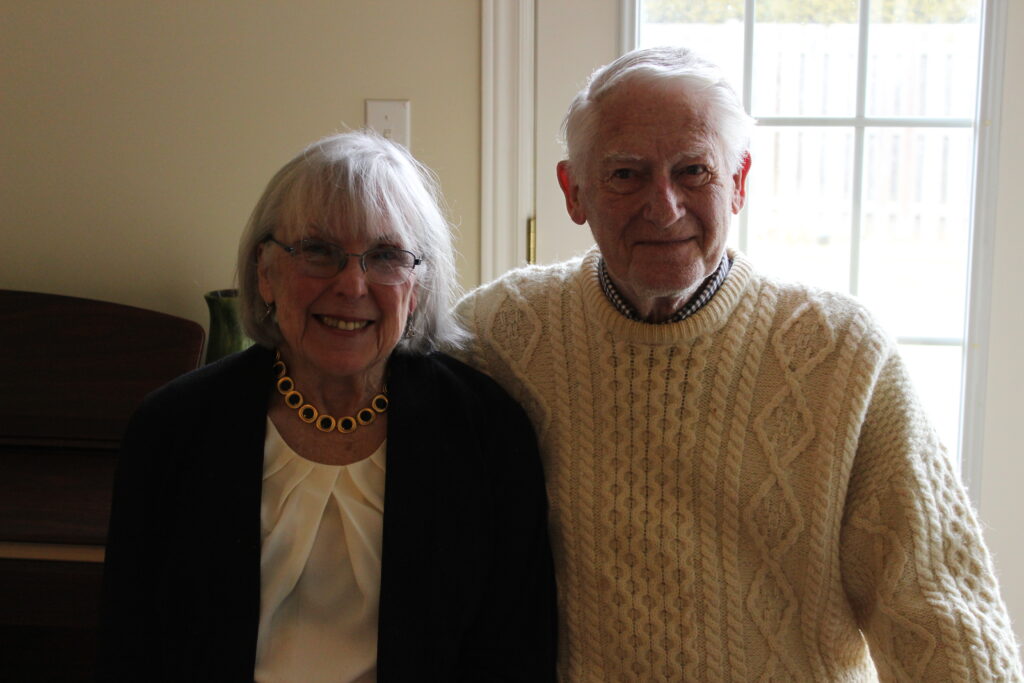 Owen and Jeanne couple at Seasons Retirement